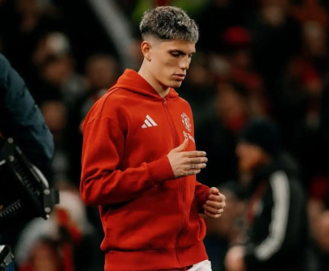 加纳乔畅谈英超初体验：速度与激情并存，切尔西新篇启航