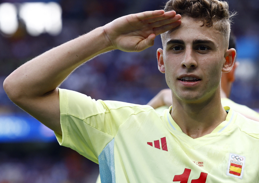 西甲第10轮焦点战:巴萨客场惜败<a href='https://www.www.nairuan.cn/news/tag/286.html' style='color: blue;'>皇马</a>,费尔明致谢球迷展望未来