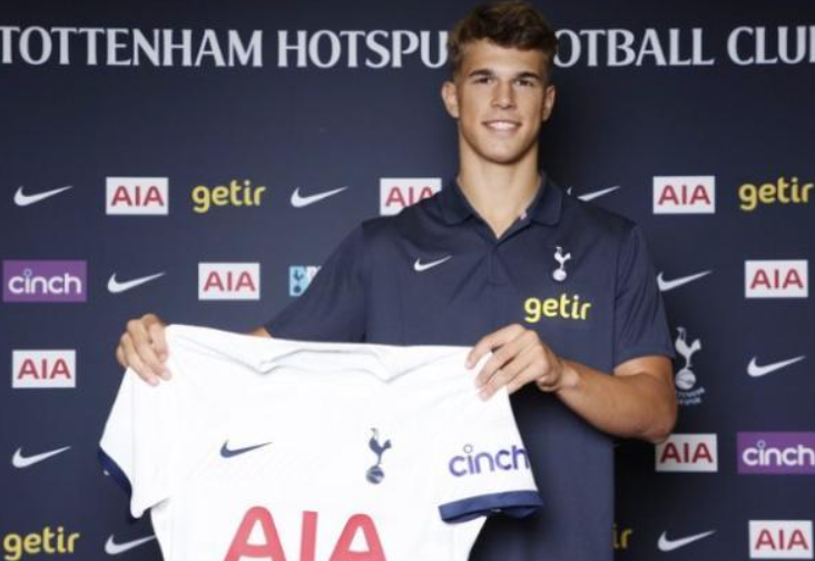 卢卡·武什科维奇:热刺新星的选择与成长之路