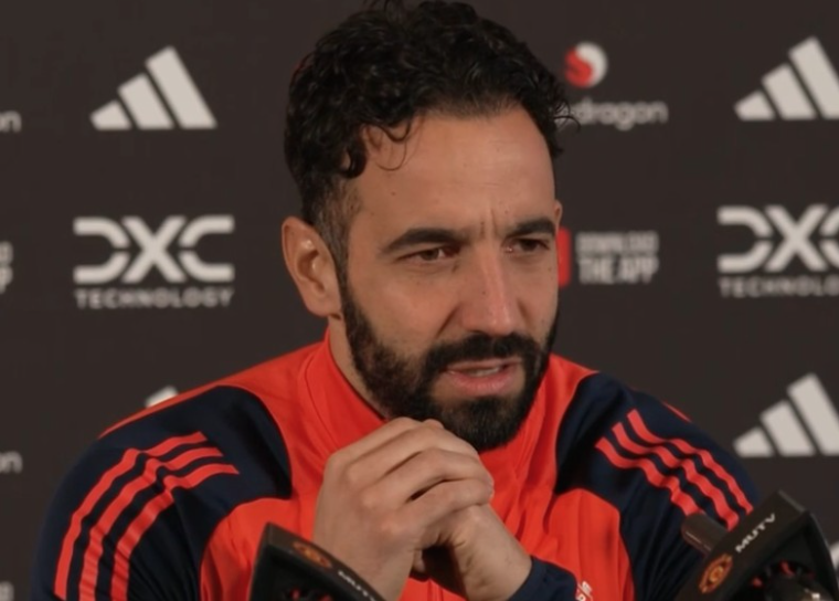 曼联冬窗引援策略:坚守长期规划,审慎布局未来