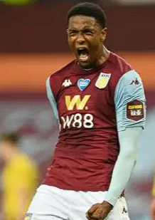 利物浦主场奏凯维拉虽败犹荣,孔萨坦言失误受惩需保持信心