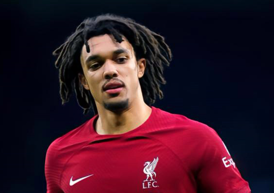 阿诺德转会<a href='https://www.www.nairuan.cn/news/tag/286.html' style='color: blue;'>皇马</a>后的多维境遇剖析