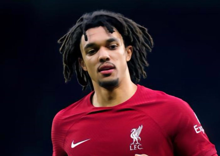 乔科尔为阿诺德发声:转会<a href='https://www.www.nairuan.cn/news/tag/286.html' style='color: blue;'>皇马</a>不应被指不忠诚