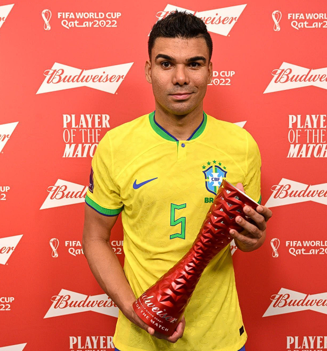 英超第11轮：曼联客战热刺先声夺人，卡塞米罗表现亮眼