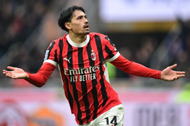 赖因德斯谈世预赛关键战、联赛替补经历与家族<a href='https://hbsyzdh.com/news/tag/328.html' style='color: blue;'>足球</a>遗憾