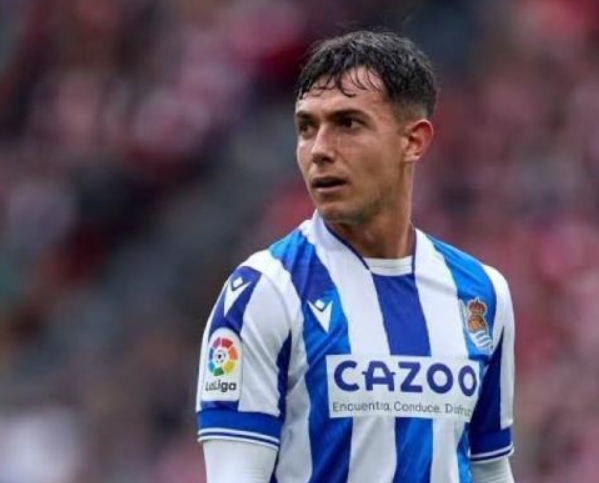 苏维门迪赛后畅谈:胜利喜悦、战术反思与世界杯资格展望