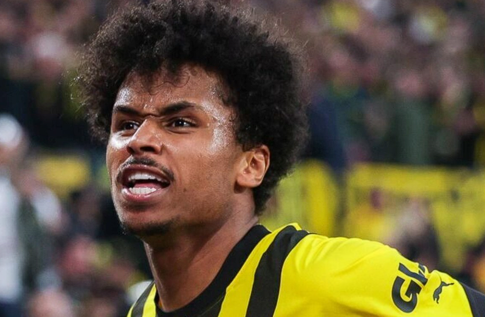 曼联引援受挫：阿德耶米心向阿森纳，自身困境与场外风波交织