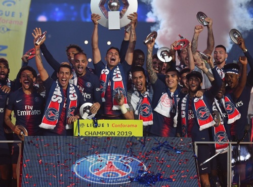 巴黎圣日耳曼：欧冠征途的荣耀与传奇