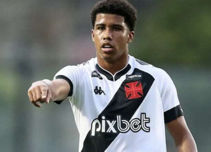 桑托斯:切尔西新星闪耀,期待关键赛事挑战