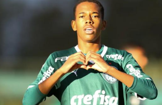 本赛季英超 U20 球员进球全景剖析:埃斯特旺领跑群雄