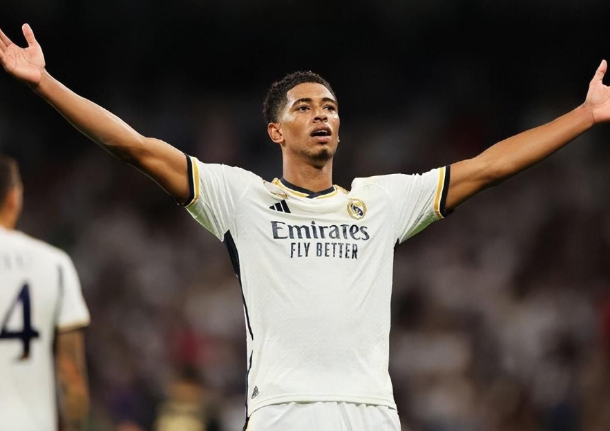 皇马战术棋局:贝林厄姆位置抉择与阵容动态调整