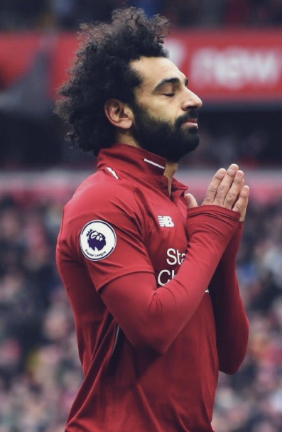 萨拉赫替补风波:利物浦的战术与人员管理之考