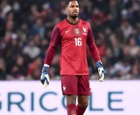 罗马诺解析米兰转会传闻:迈尼昂转会动态详述