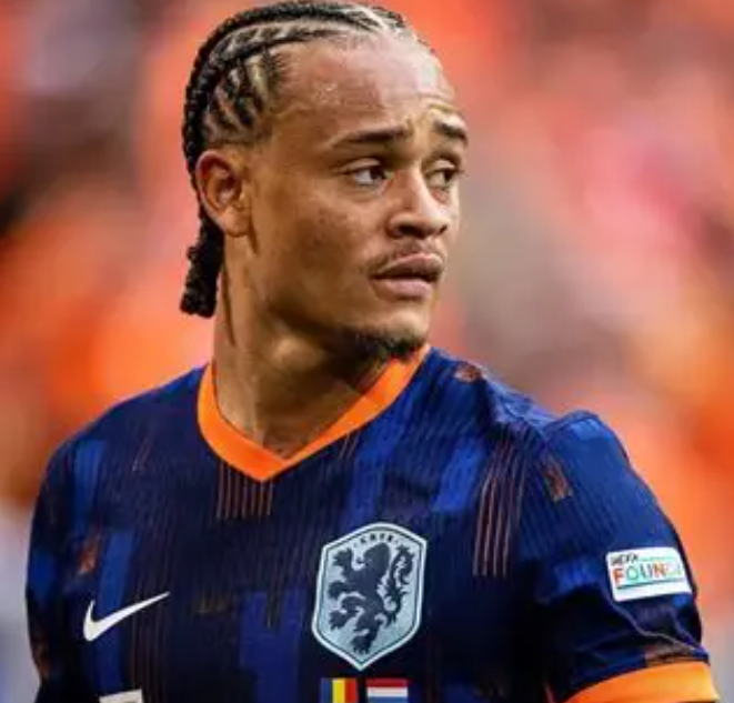 英超第15轮：哈维&middot;西蒙斯闪耀热刺主场，获评队内最佳