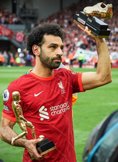 欧冠激战多场:詹俊深度剖析各队赛况与未来走势