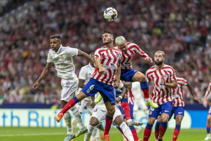 <a href='https://www.www.nairuan.cn/news/tag/321.html' style='color: blue;'>马竞</a>欧冠征途:铁血之魂,逆袭之光