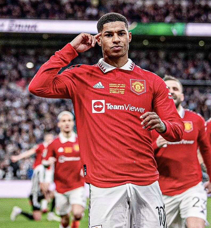 巴萨力克皇马斩获西超杯,拉什福德首冠抒豪情