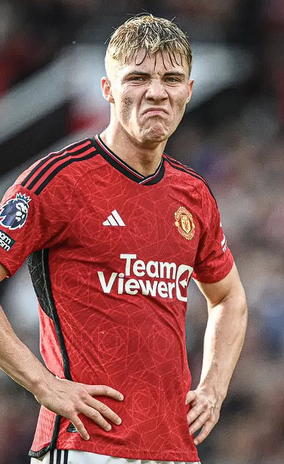 罗马诺解析：霍伊伦转会那不勒斯前景与曼联资金规划